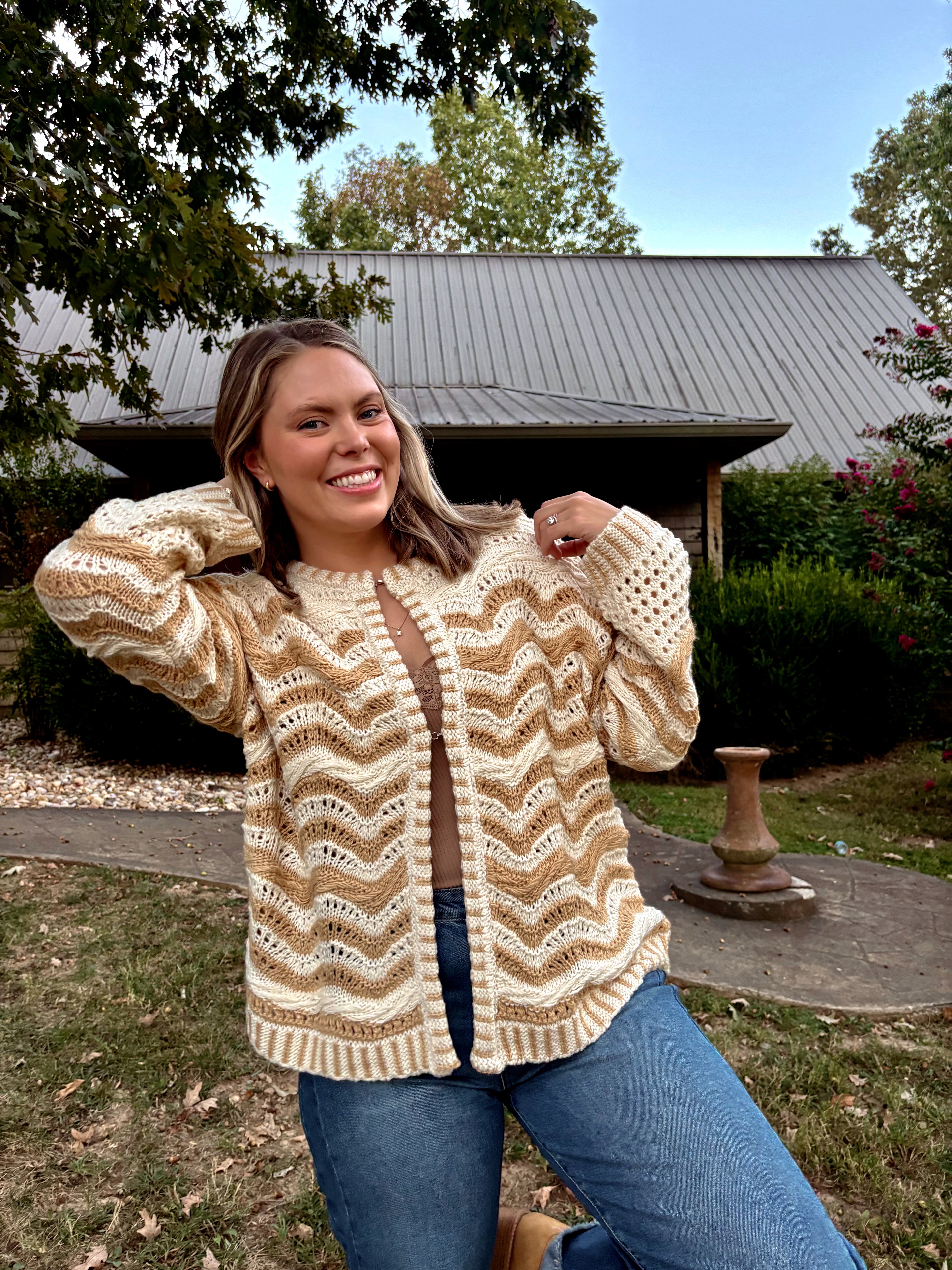 Wavy Patterned Cardigan