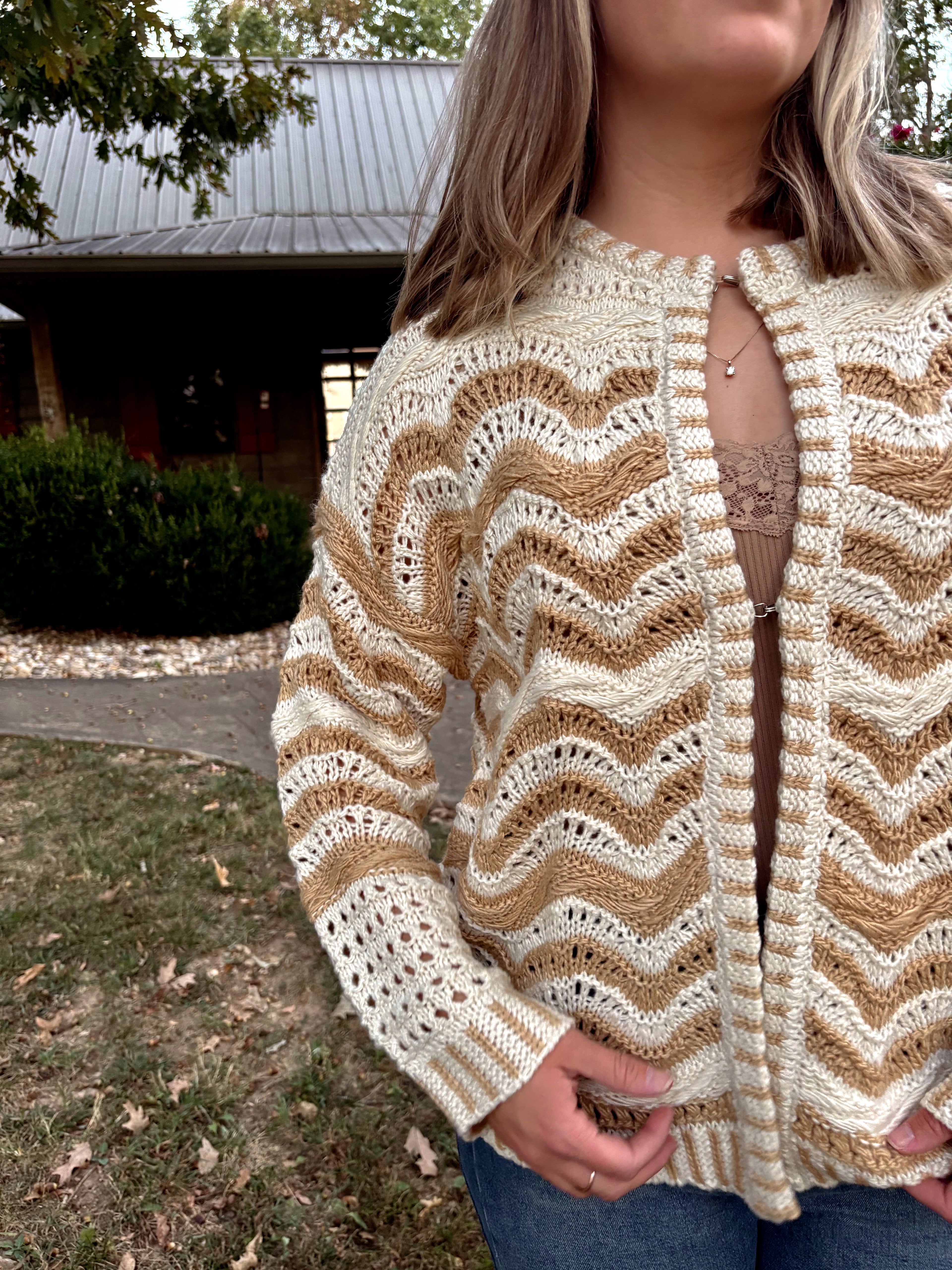 Wavy Patterned Cardigan