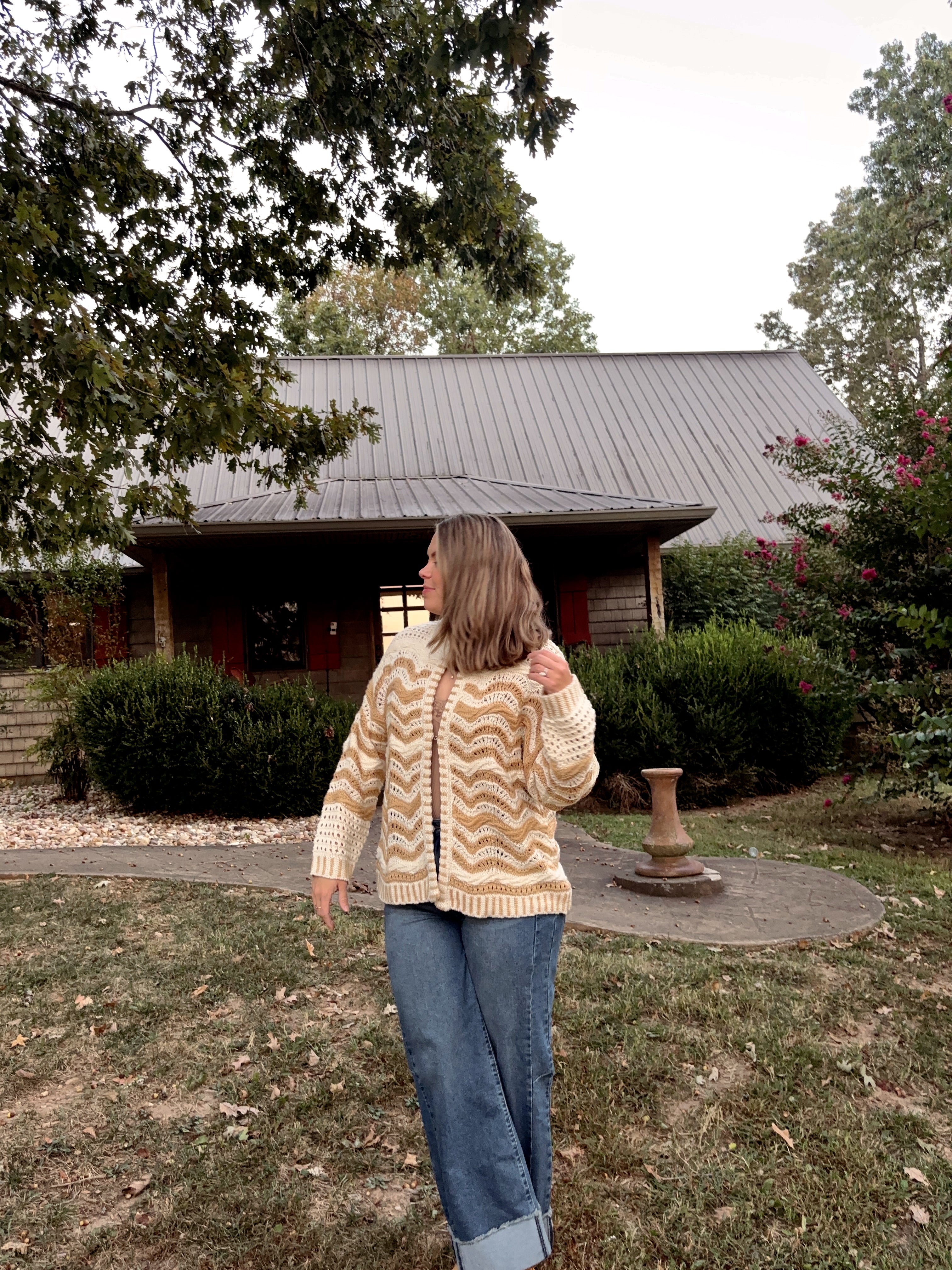 Wavy Patterned Cardigan