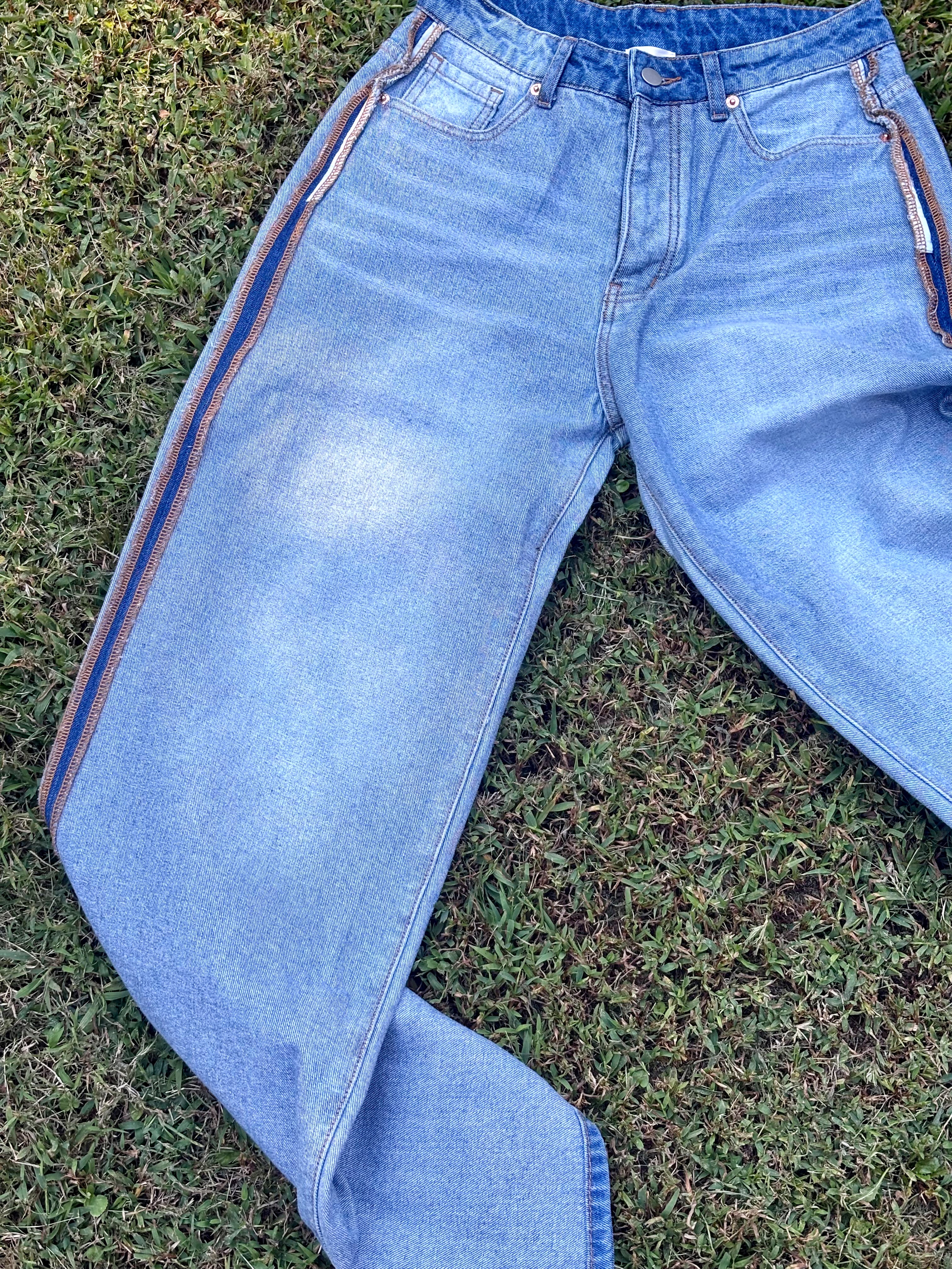 Inside Out Contrast Jeans