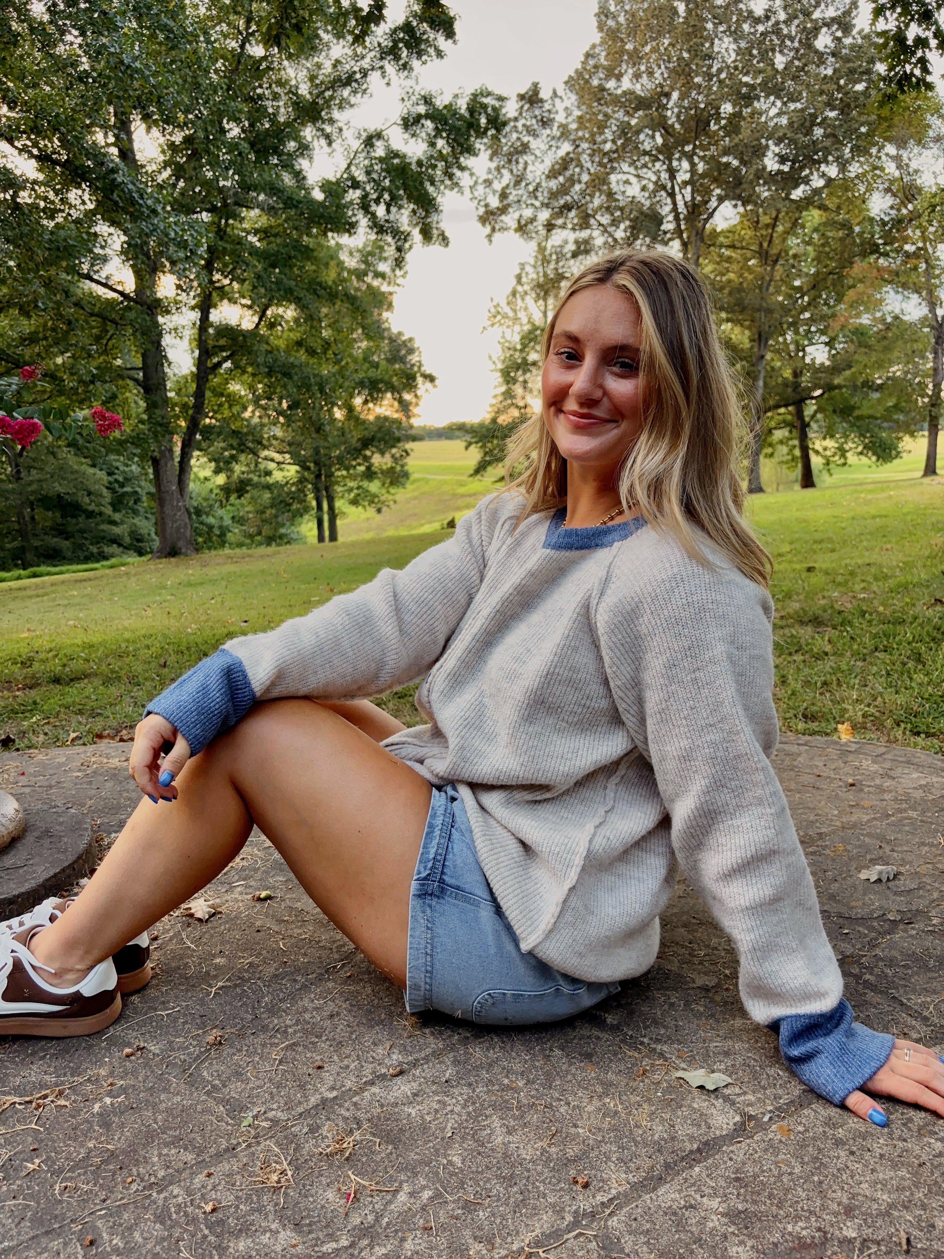 Belly Contrast Button Cardigan