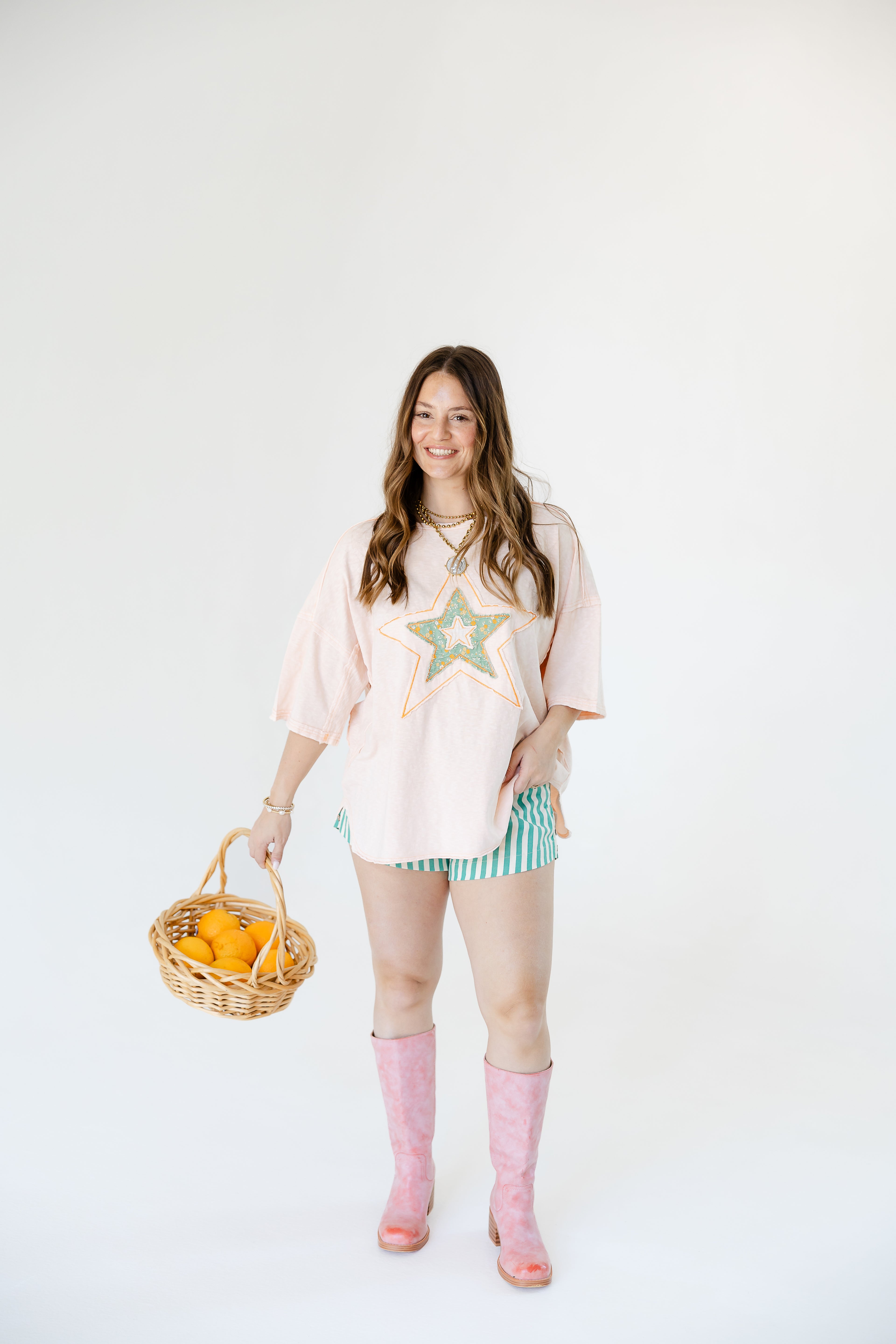 Sunday Bouquet Star Tee