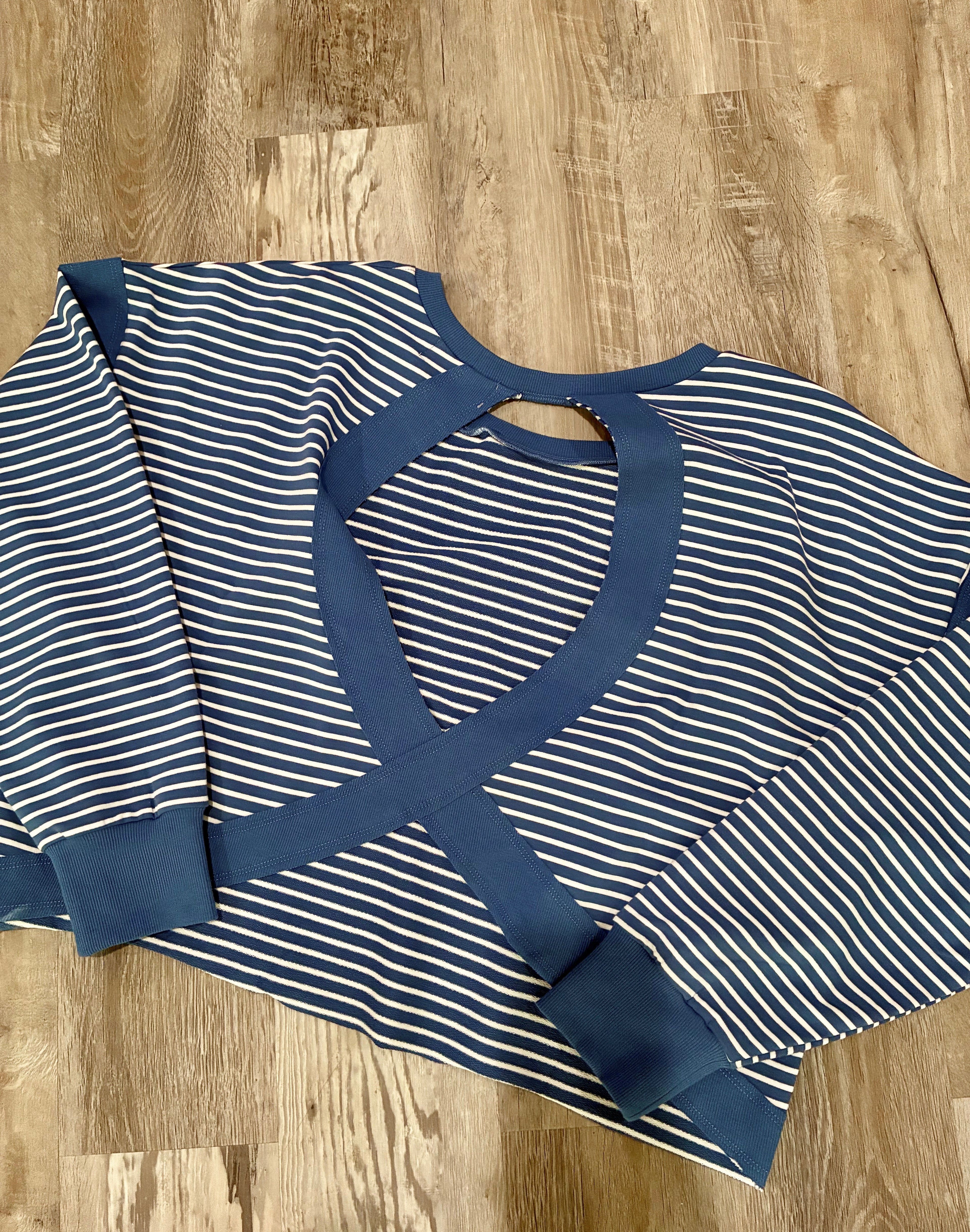 Long Sleeve Blue Open Back