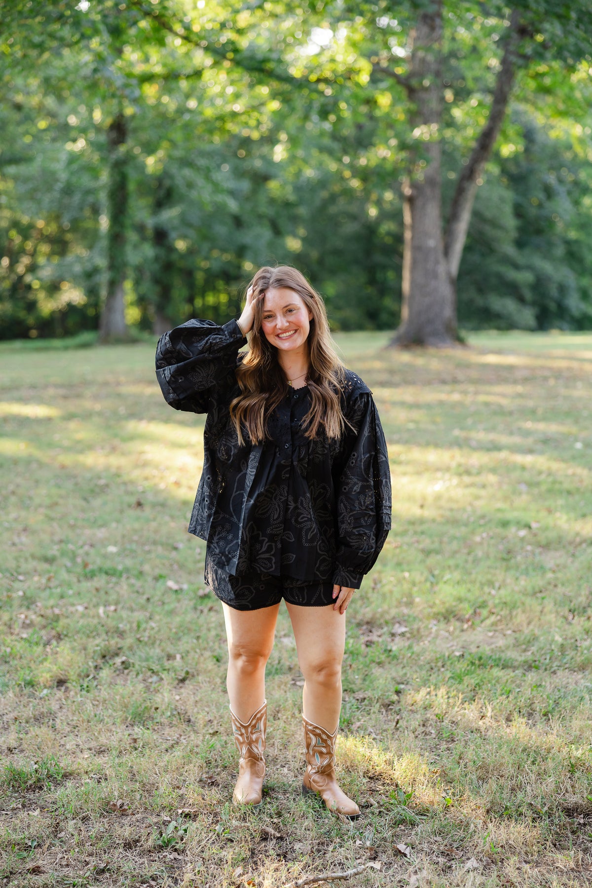 Black Beauty Paisley Set