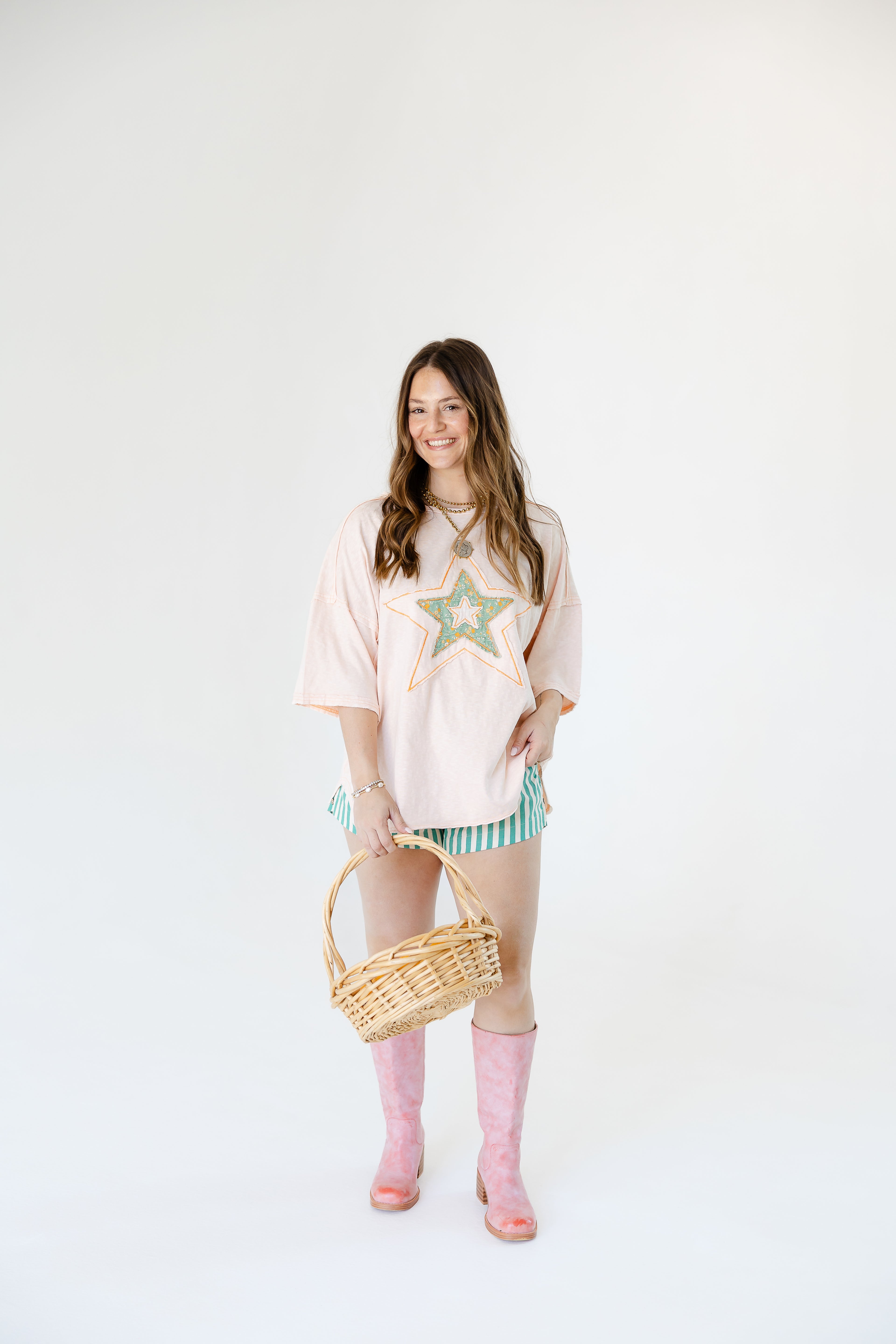 Sunday Bouquet Star Tee