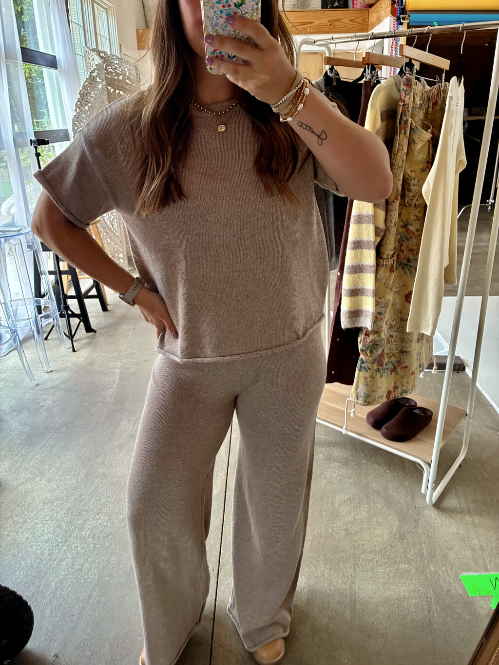 Falling For Neutral Set