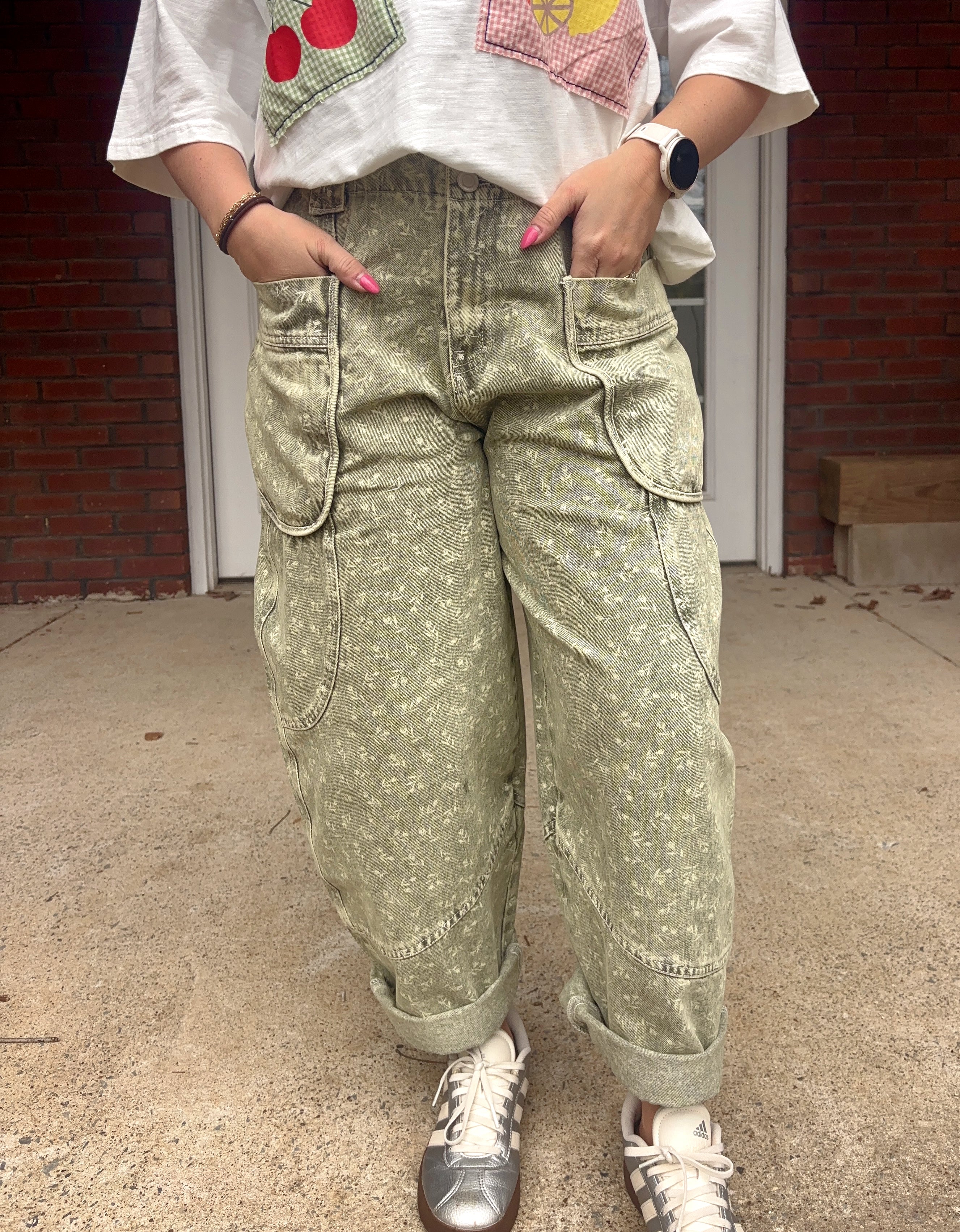 Faded Floral Barrel Jeans