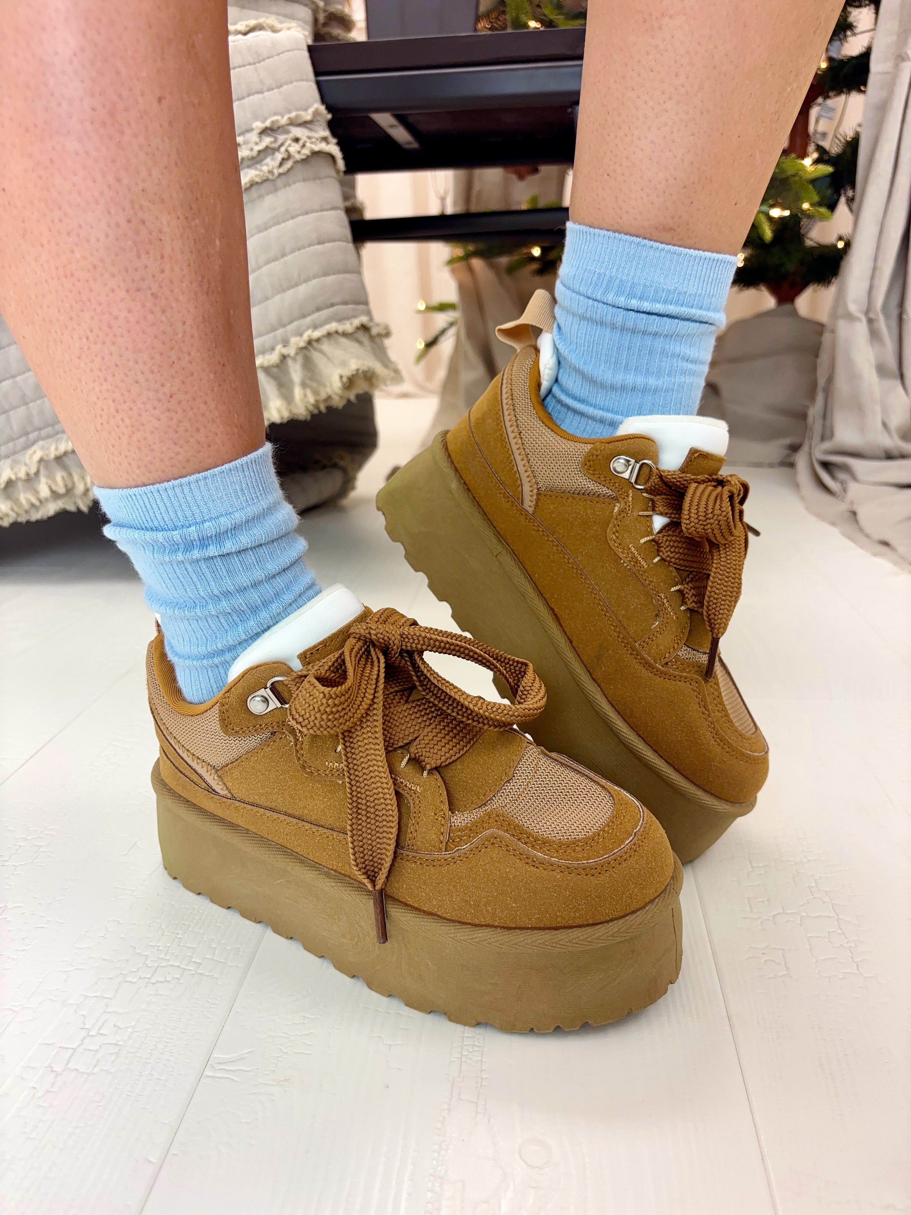 Popularity Platform Sneaker